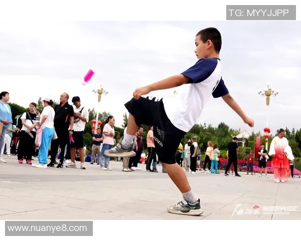 我国毽球段位制推行活动走进新疆